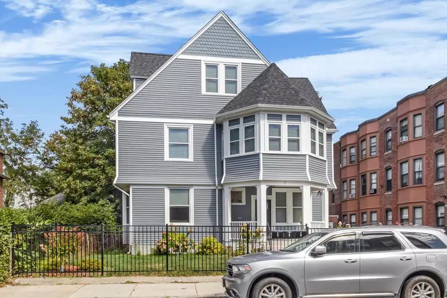 7 Waumbeck #3, Boston, MA 02121