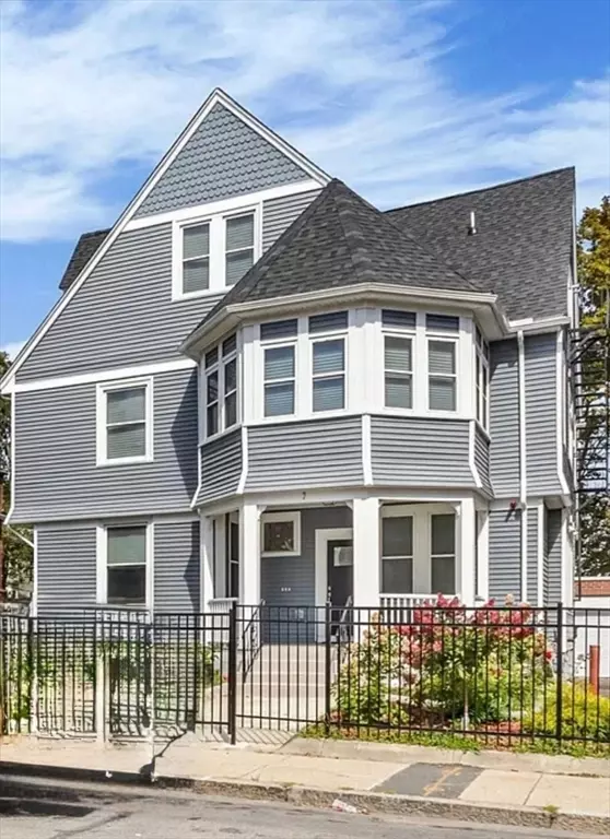 Boston, MA 02121,7 Waumbeck #3