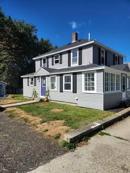 551 Sanders St, Athol, MA 01331