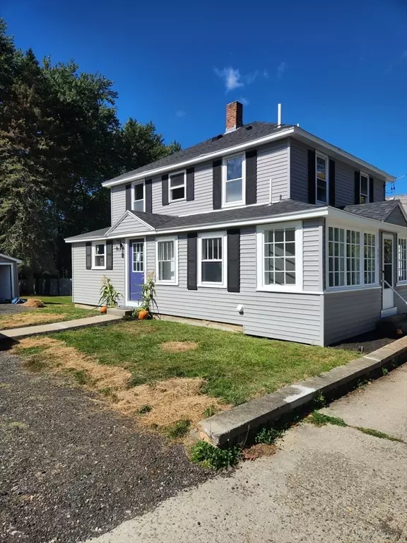 551 Sanders St, Athol, MA 01331