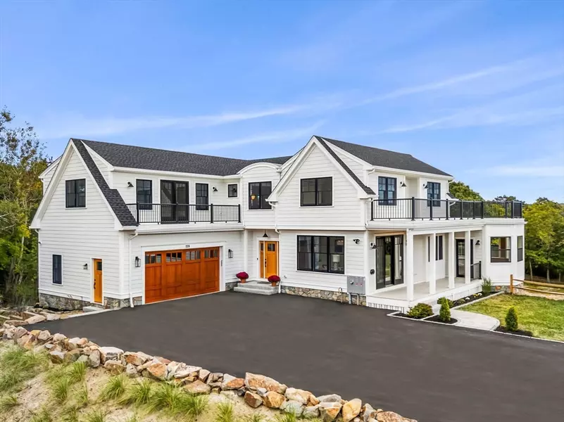 226 Atlantic Street, Gloucester, MA 01930
