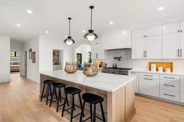 Gloucester, MA 01930,226 Atlantic Street