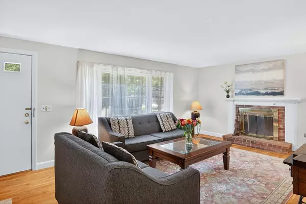 Barnstable, MA 02632,101 Longfellow Dr