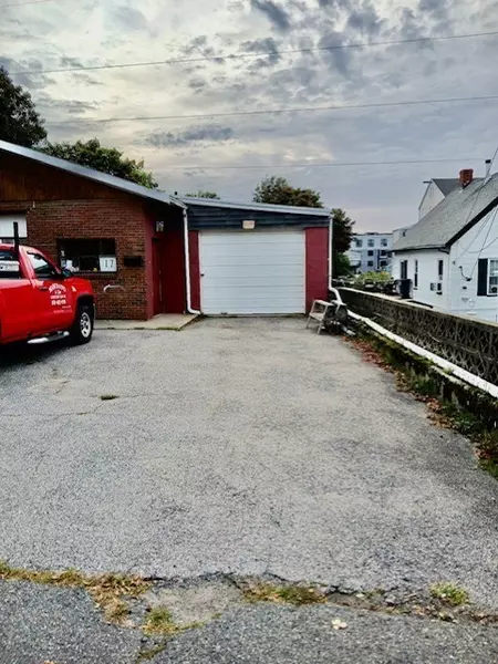 17 Wellman St, Beverly, MA 01915