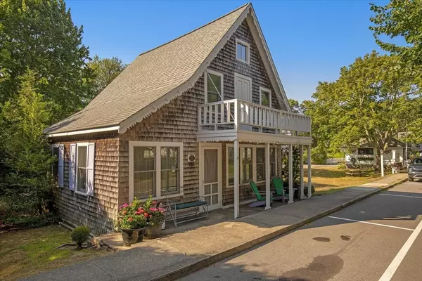 Barnstable, MA 02632,35 Valley Ave