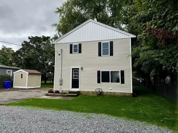 Taunton, MA 02780,27-R Monroe St