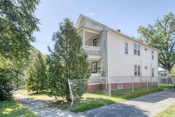 Springfield, MA 01109,156 -158 Norfolk St