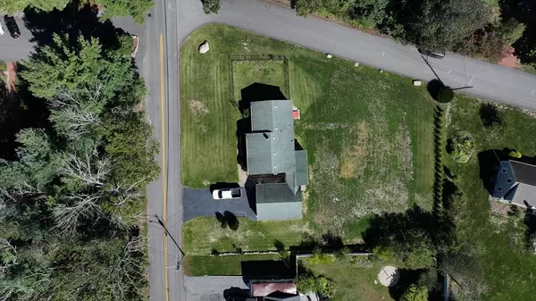Dighton, MA 02715,1355 Pine St