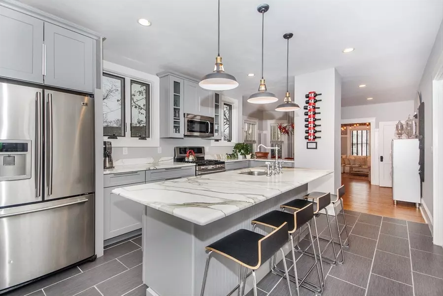 584 Centre Street, Boston, MA 02130