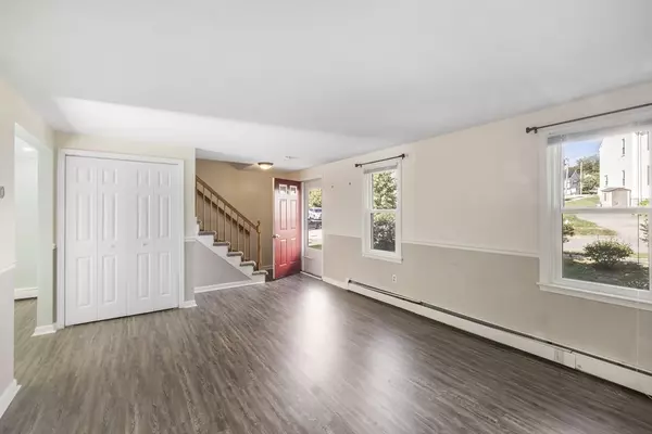 Worcester, MA 01604,7 Lorraine Rd