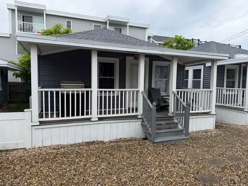 7 Dover Avenue #3, Hampton, NH 03842