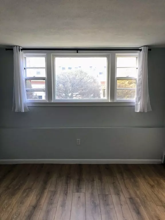 Waltham, MA 02452,81 Trapelo #57