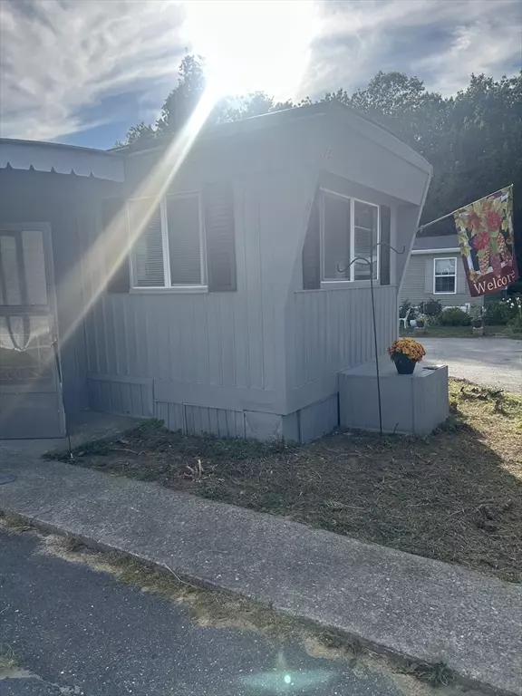 1237 Central #15, Leominster, MA 01453