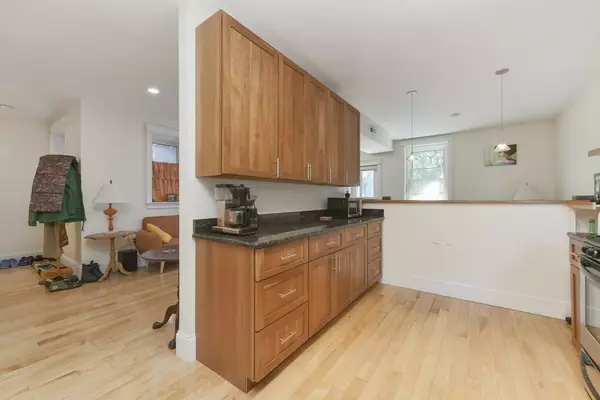 Boston, MA 02128,73 Lubec Street #1R