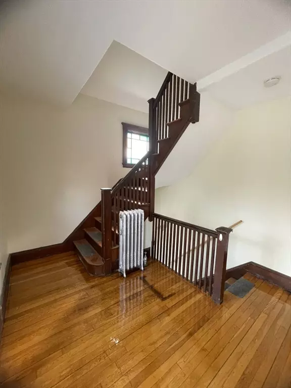 Arlington, MA 02474,17 Egerton Rd #1