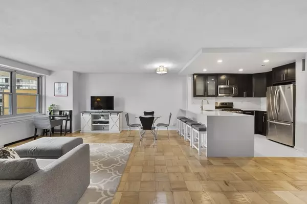 Boston, MA 02111,151 Tremont St #16A