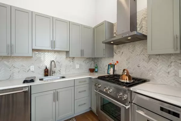 Boston, MA 02135,50 Hichborn St #101