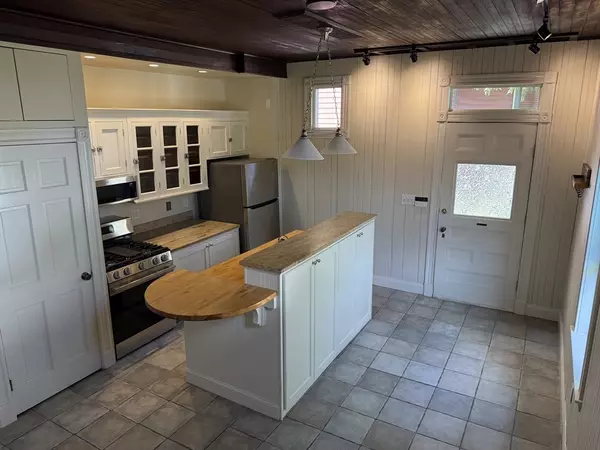 Boston, MA 02125,14 Virginia St #B