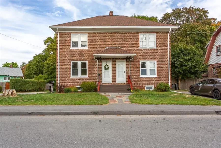 698 School Street #698, Dighton, MA 02764