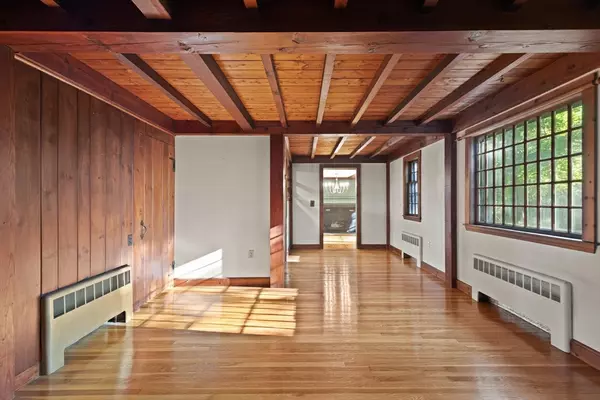 Lynnfield, MA 01940,6 Longbow Rd