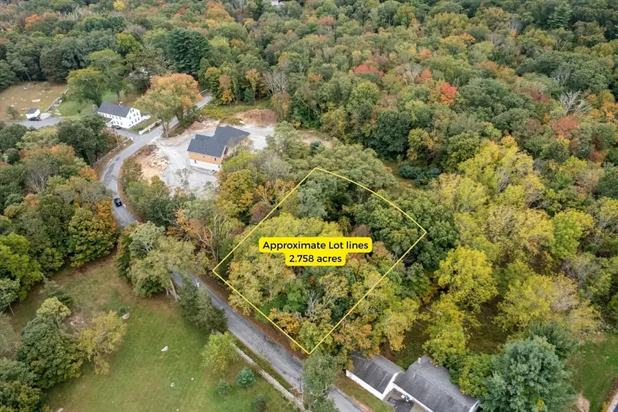 Lot A Old Smithfield, North Smithfield, RI 02869