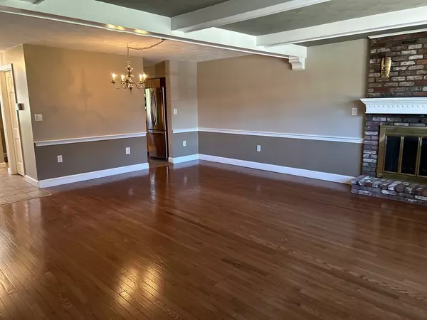 North Andover, MA 01845,632 Chickering Road #632
