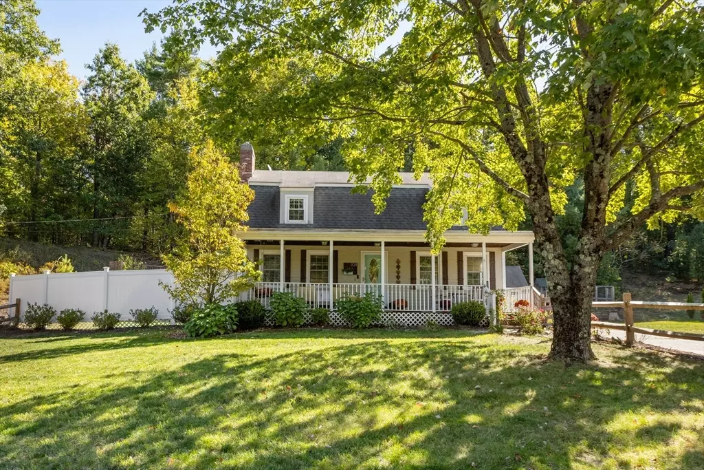 Townsend, MA 01469,104 Ash Street