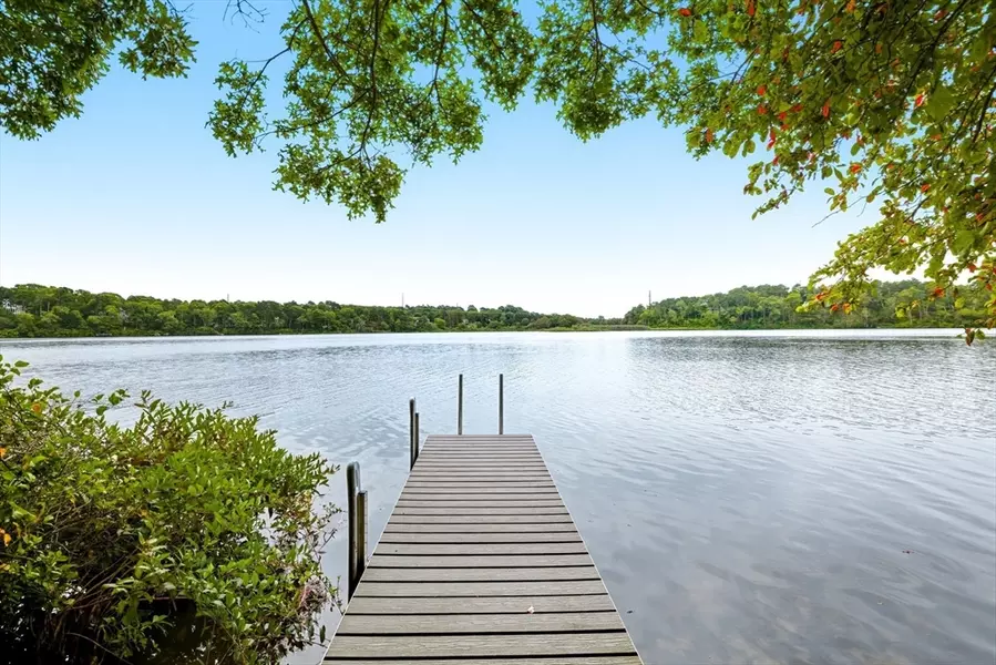 70 Run Hill Road, Brewster, MA 02631
