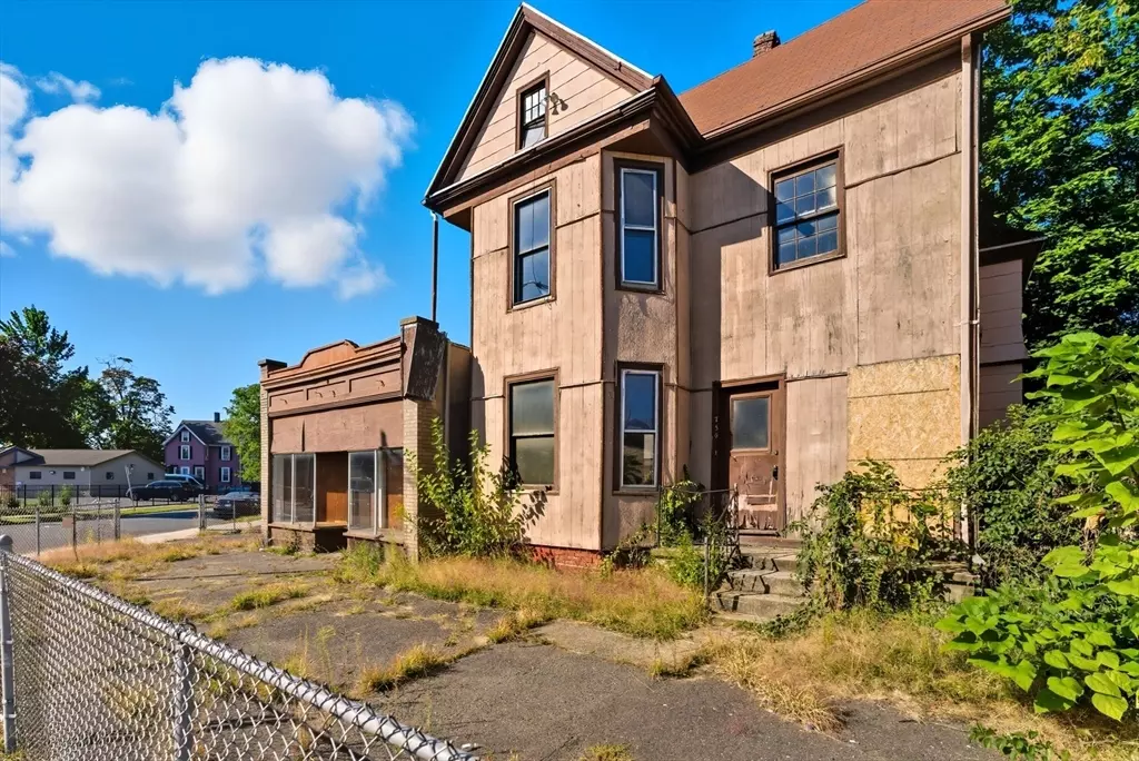 Springfield, MA 01104,750-752 Liberty St