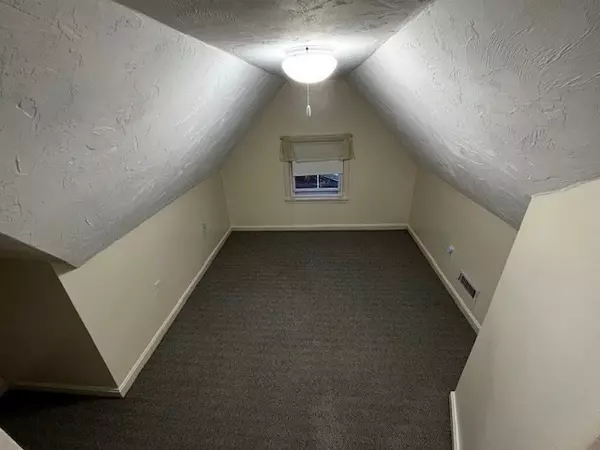 Boston, MA 02136,15 Waterloo #3