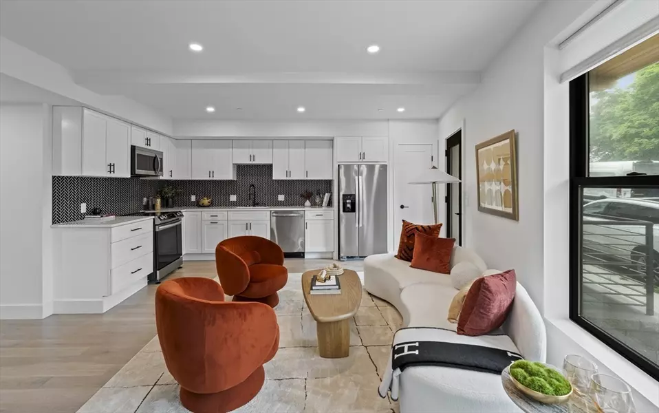 7 Wordsworth #1-101A, Boston, MA 02128