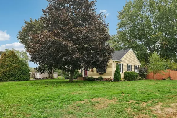 Methuen, MA 01844,272 Pelham St
