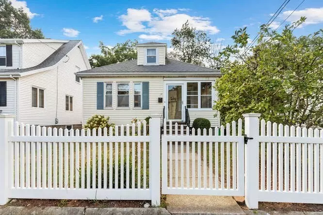 98 Dudley St, Medford, MA 02155