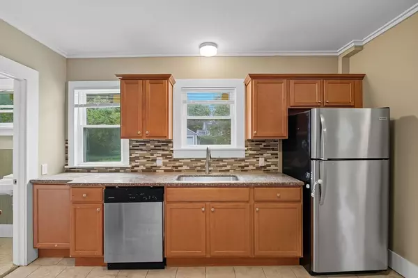 Springfield, MA 01118,941 Allen St