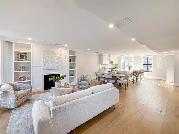 Boston, MA 02118,667 Tremont Street #4