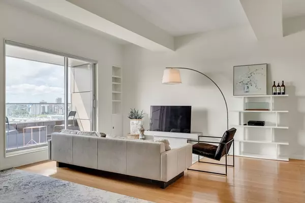 Boston, MA 02127,141 Dorchester Ave #906