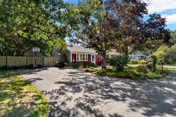 Yarmouth, MA 02664,3 Saturn Ln