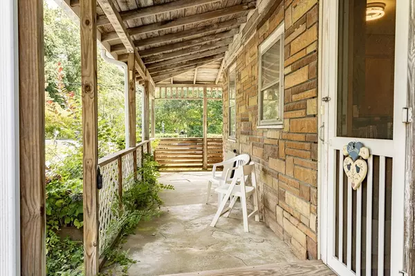 Hanson, MA 02341,190 W Washington Street