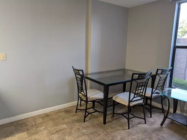 Shrewsbury, MA 01545,56 Shrewsbury Green Dr #I