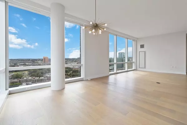 Boston, MA 02215,188 Brookline Ave #20J