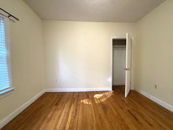 Boston, MA 02129,11 Brighton Street #2