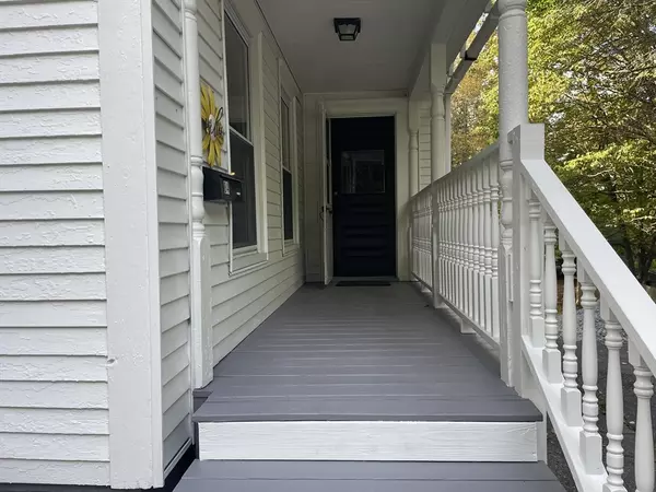 Orange, MA 01364,84 Walnut Hill Rd