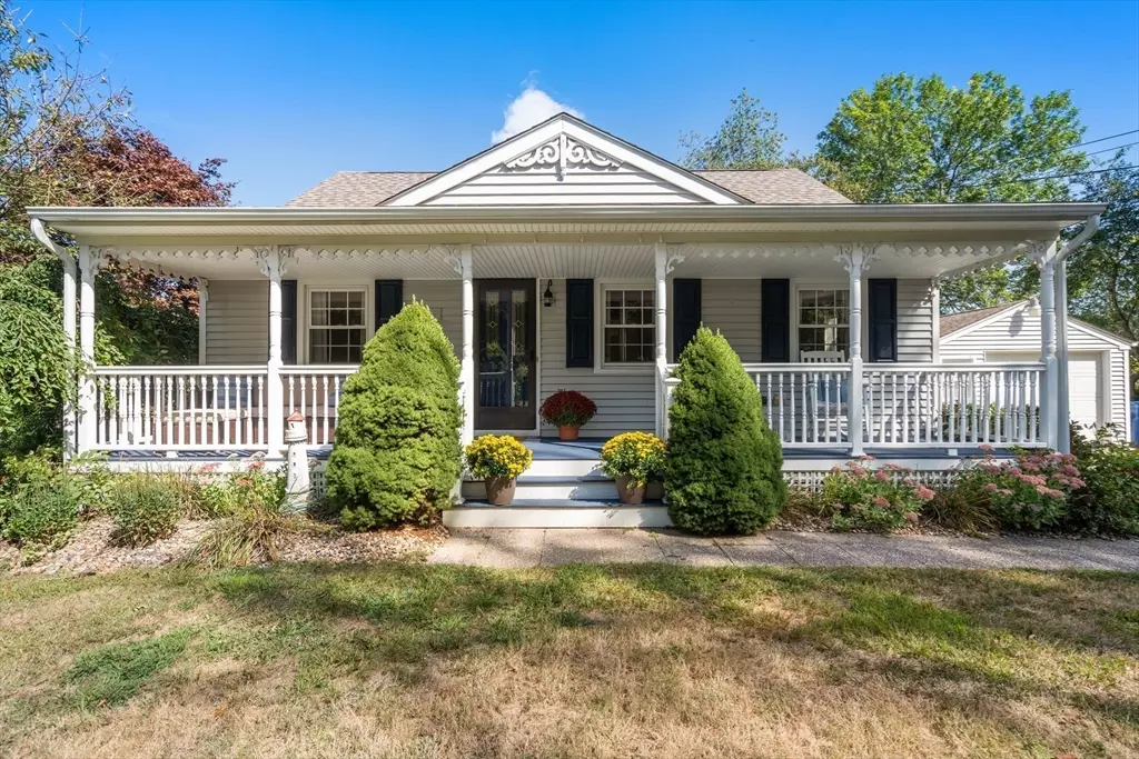 Rochester, MA 02770,282 Cushman Rd