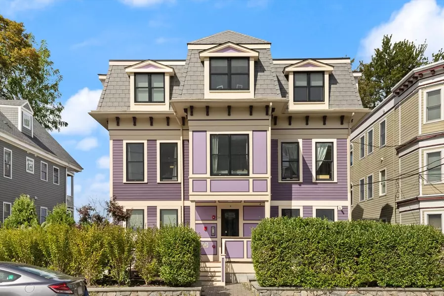 34 Dix St #3, Boston, MA 02122