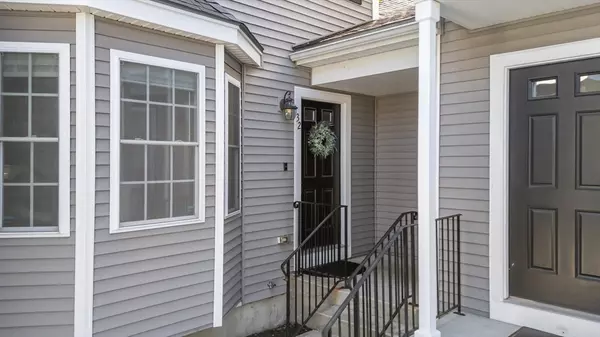 Worcester, MA 01606,32 Whispering Pine Cir #32