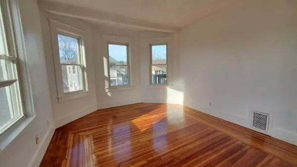 Belmont, MA 02478,11 Davis Road #3