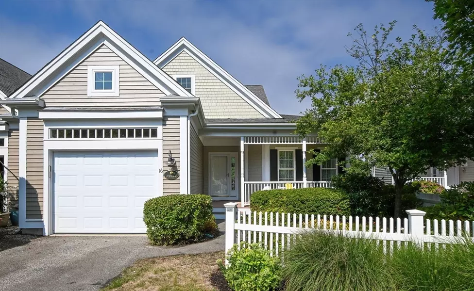 16 Amberwood Ct #16, Bourne, MA 02532