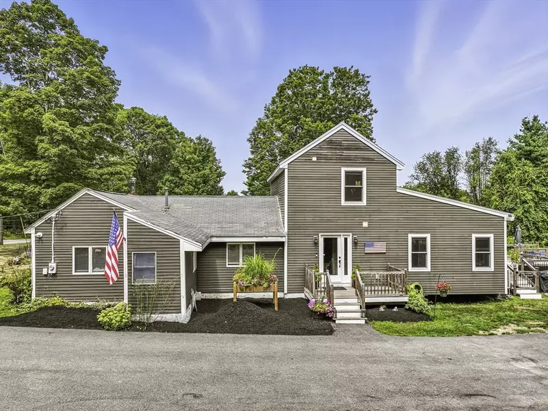 133 Rowley Hill Rd, Sterling, MA 01564