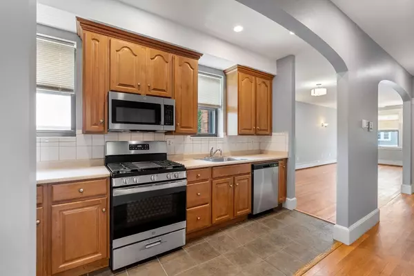 Boston, MA 02119,56R Clifford Street #2