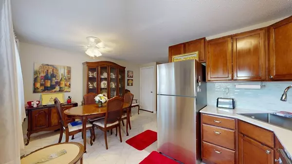 Agawam, MA 01001,420 Main Street #71